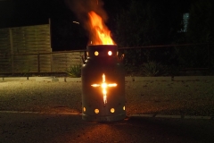 Eine kunstvoll gestaltete Feuertanse von Diakon Martin Nägele.